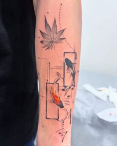 鯉のジオメトリックタトゥー