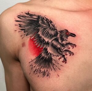 カラスのタトゥーの写真